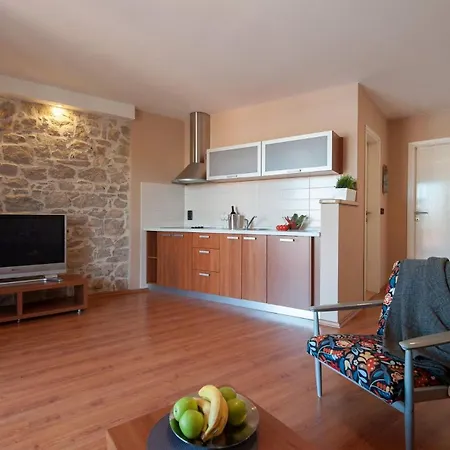 Apartament Ivan - Great Location Poljana (Ugljan)