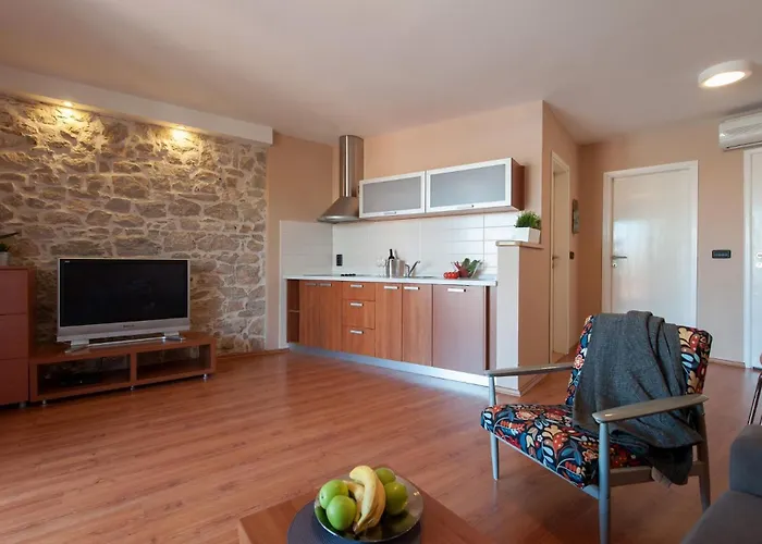 아파트 Ivan Poljana (Ugljan)